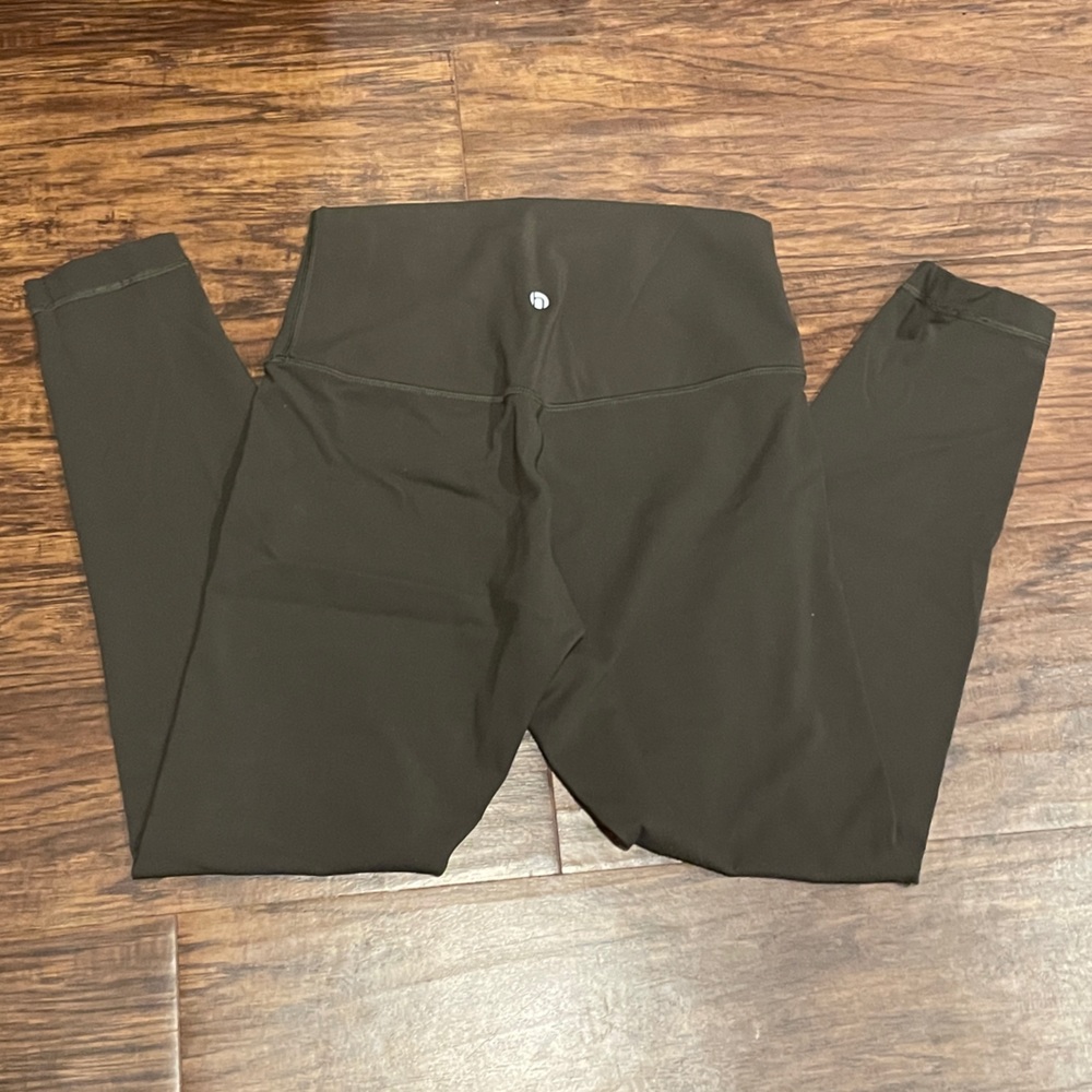 Heynuts ladies women’s high waisted legging Lululemon dupe hawthorn athletics
